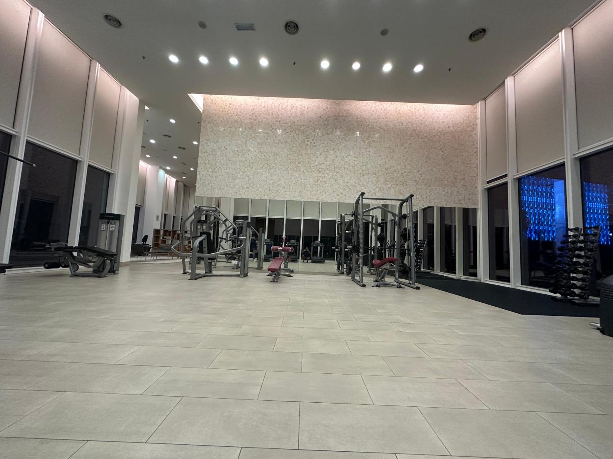 The Platinum Kuala Lumpur By Crown Suites Luaran gambar