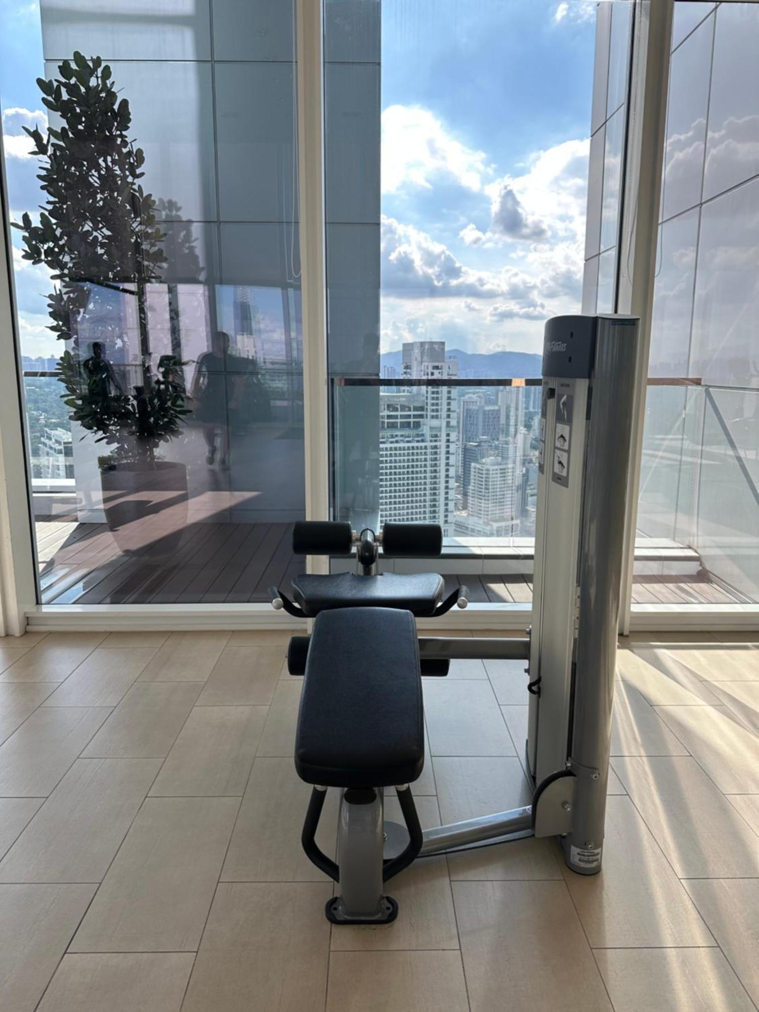The Platinum Kuala Lumpur By Crown Suites Luaran gambar