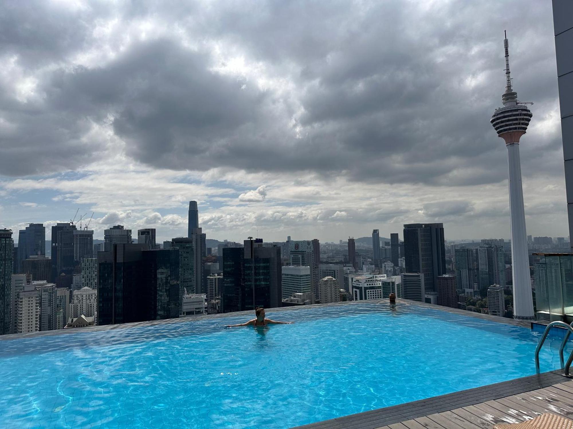The Platinum Kuala Lumpur By Crown Suites Luaran gambar